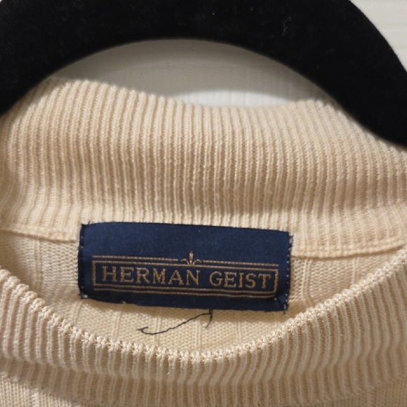 Cream Women's Top - Picture 2 of 4